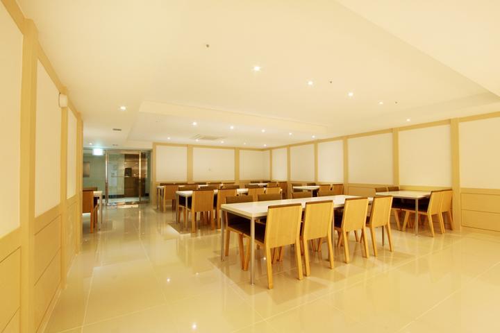 Suwon Orsay Business Hotel Екстериор снимка