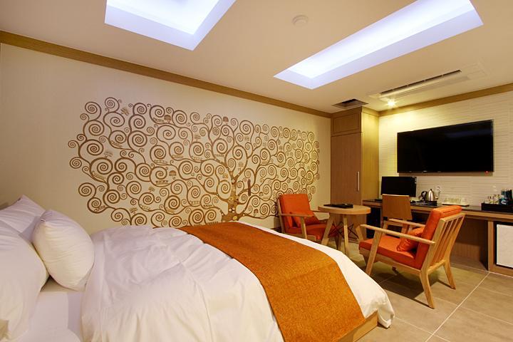 Suwon Orsay Business Hotel Екстериор снимка