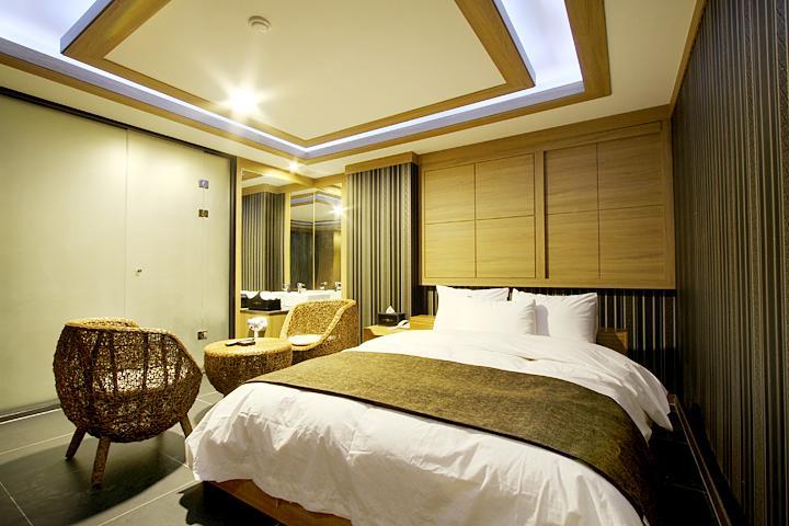 Suwon Orsay Business Hotel Екстериор снимка