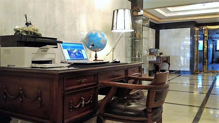 Suwon Orsay Business Hotel Екстериор снимка