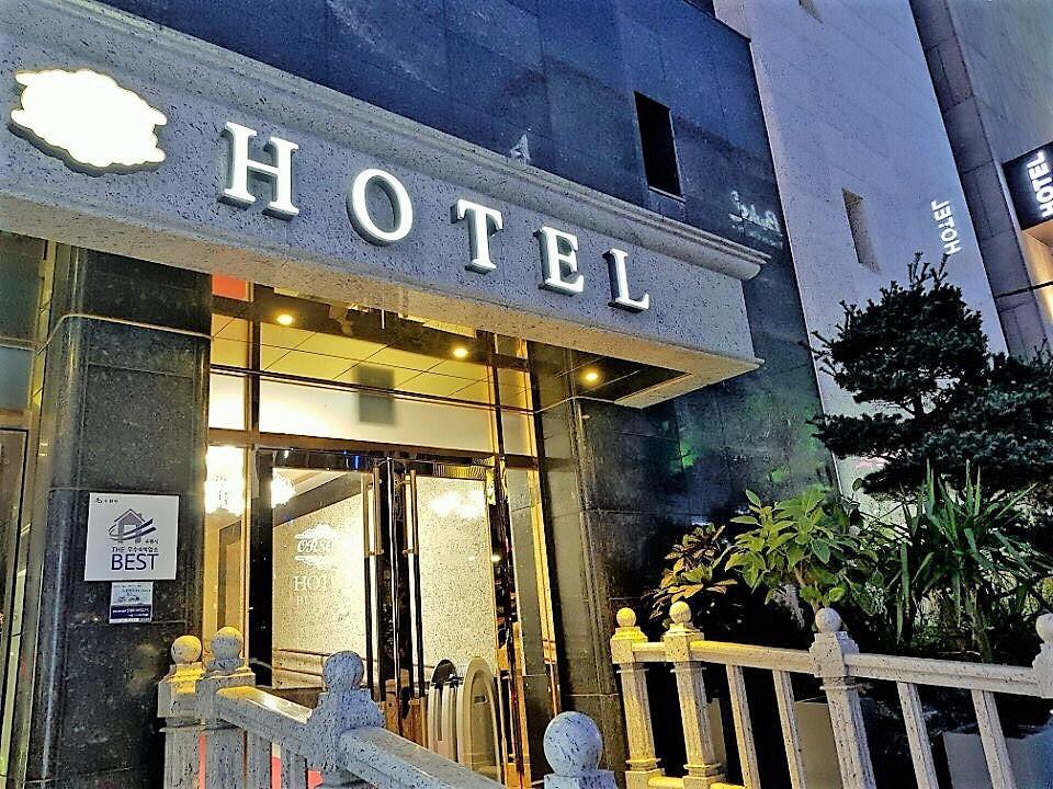 Suwon Orsay Business Hotel Екстериор снимка