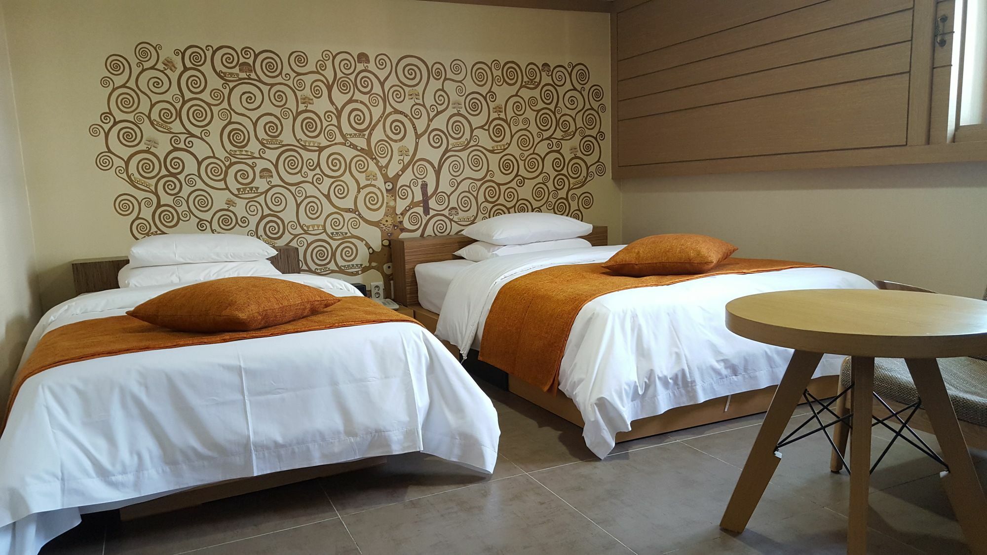Suwon Orsay Business Hotel Екстериор снимка
